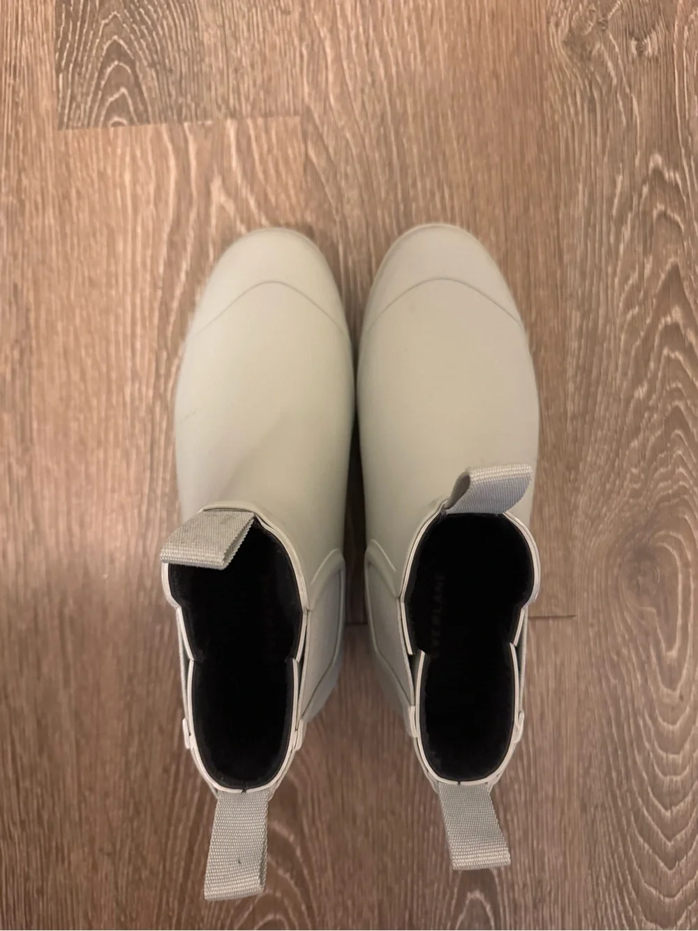 Everlane The Rain Boot in Sage